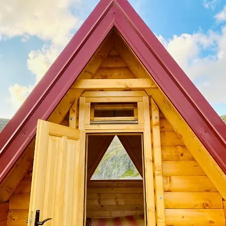 Kapetanovo Jezero Bungalov Panzió Podgorica