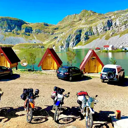 Bed and breakfast Kapetanovo Jezero Bungalov Podgorica