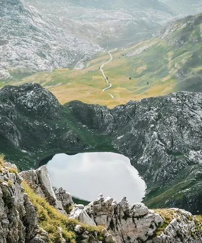 Kapetanovo Jezero Bungalov Bed and breakfast Podgorica