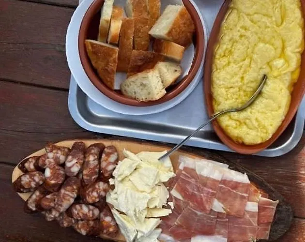 Bed and breakfast Kapetanovo Jezero Bungalov