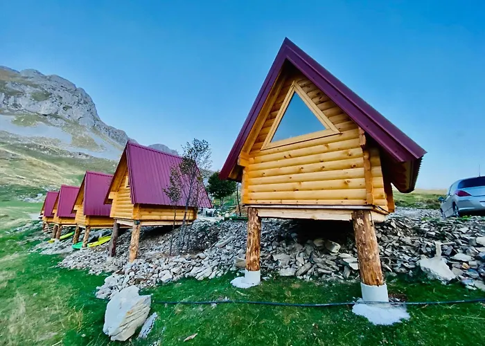 Kapetanovo Jezero Bungalov Bed and breakfast