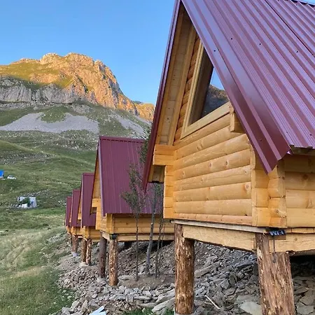 Kapetanovo Jezero Bungalov