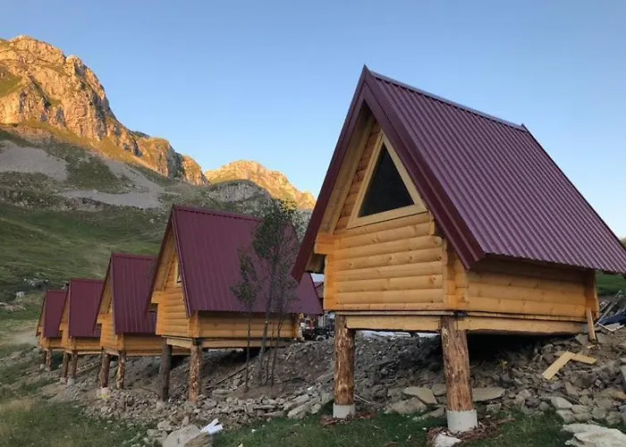 Bed & Breakfast Kapetanovo Jezero Bungalov *