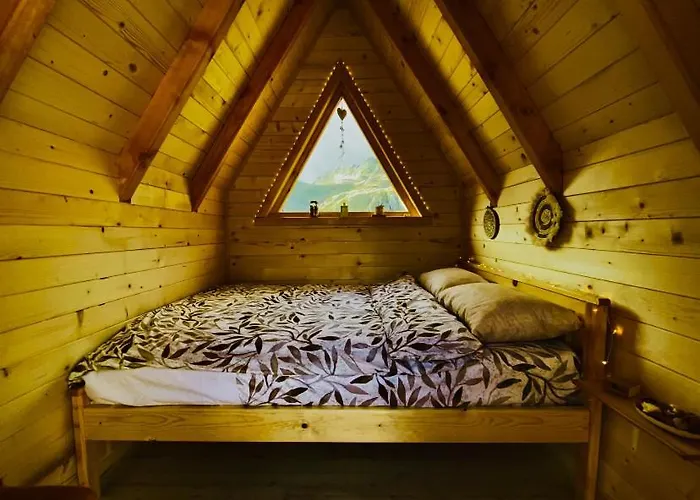 Kapetanovo Jezero Bungalov Bed & Breakfast